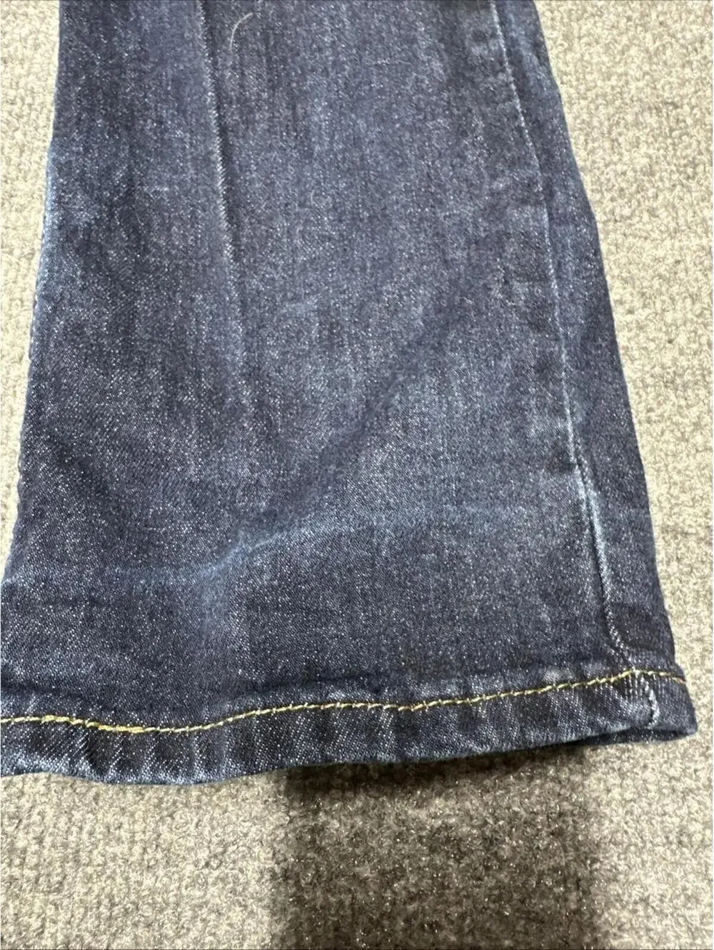 Levis 514 Jeans Mens 32 X 32 Blue Dark Wash Straight Leg 100% Cotton Denim